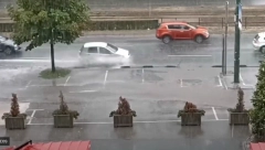SPLIT POD VODOM Snažno nevreme pogodilo Dalmaciju, palo više od 30 litara kiše po kvadratnom metru