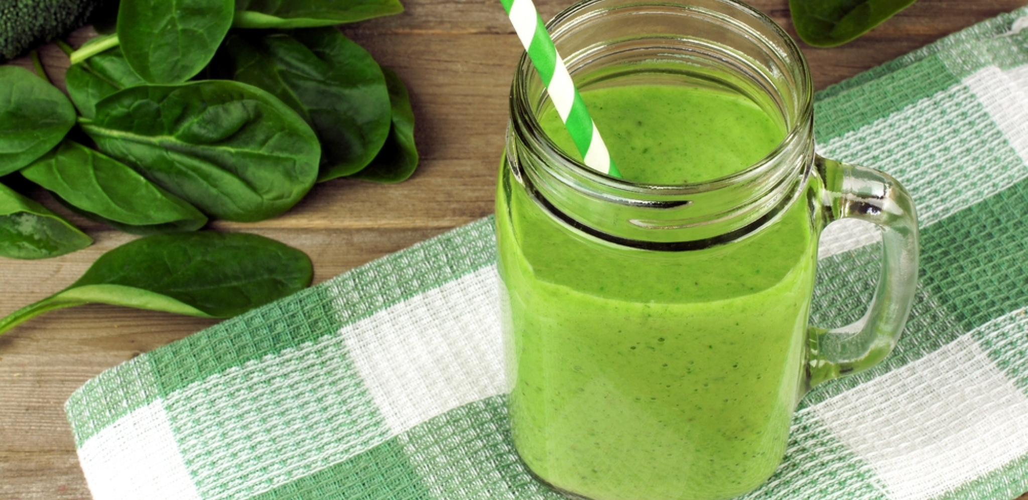 PUN VITAMINA I MINERALA: Zeleni smuti za štitnu žlezdu