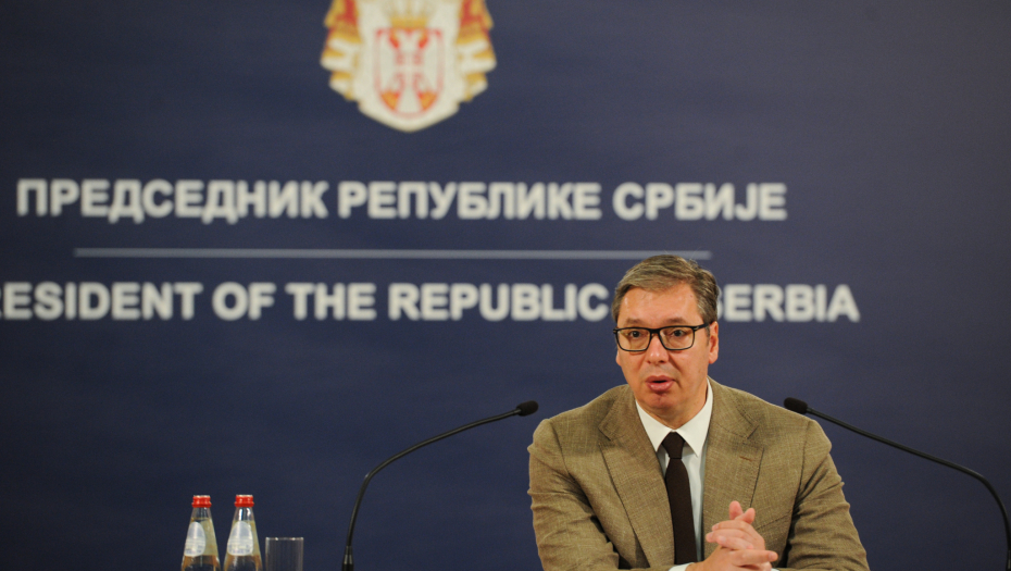 VUČIĆ O LICEMERJU OPOZICIJE "Mi smo im ponudili više nego iko ikada, da su fer, i sami bi rekli da smo mi bili fer, a pošto nisu, moraju uvek da govore da je stanje loše"