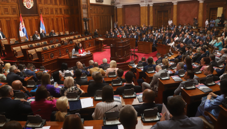 ZAVRŠENA SEDNICA NARODNE SKUPŠTINE Rasprava o ministarstvima nastavlja se sutra