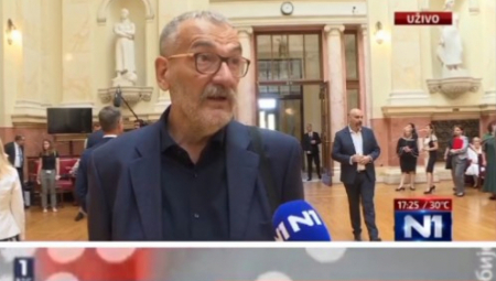 SINIŠA KOVAČEVIĆ PRIČA O PRISTOJNOSTI? Evo kako je seksistički vređao novinarke RTS-a! (VIDEO)