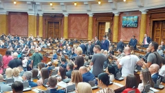 POSLANICI NAKON PRIZNANJA LIDERA LDP DA JE PROBAO NEDOZVOLJENE SUPSTANCE: Nismo kao Čeda mi se ne drogiramo