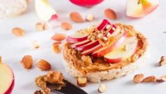 ŠTA MOŽETE DA JEDETE KADA STE NA DIJETI? Ovo su top četiri zdravih grickalica za mršavljenje