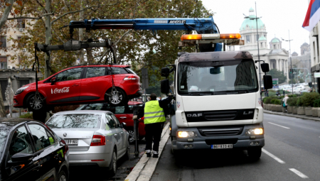 BESPLATAN PARKING ZA VASKRS Ovim danima nema naplate, ali "pauk" dežura i za praznike