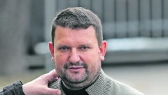 PLAĆAO ZA INFORMACIJE I DA ISTRAGU USMERE U DROGOM PRAVCU Duško se sumnjiči da je po Darkovim naređenjima preko posrednika davao novac policajcima