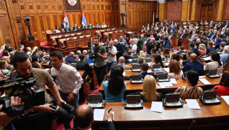"SKANDAL ŠTO SE NIKO IZ OPOZICIJE NIJE IZVINIO" Mirković: Borba protiv kriminala razlog za pripremu atentata na Vučića