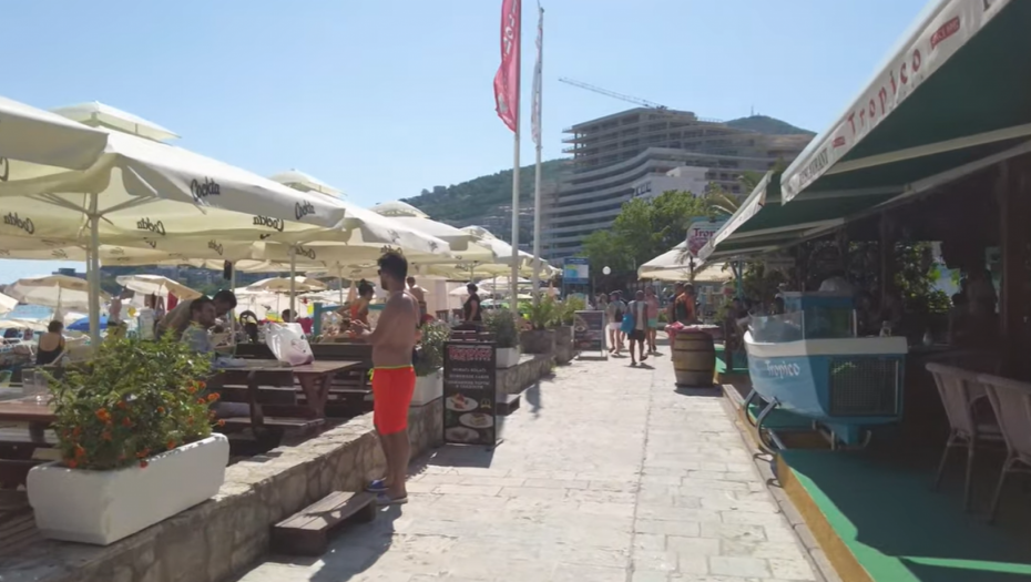 SRBIN HTEO DA KRADE, A UHAPŠENI MOMCI KOJI SU GA PREBILI?! Bizaran slučaj u Budvi