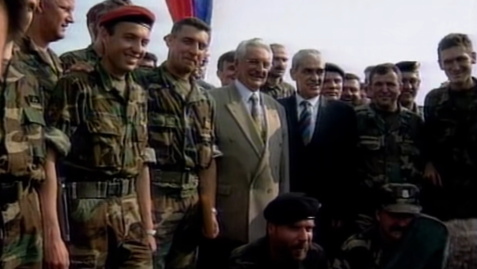 ISTINU U HAGU PRIZNAO AMERIČKI DIPLOMATA Zločinačku akciju hrvatskih snaga 4. Avgusta 1995. Isplanirale SAD