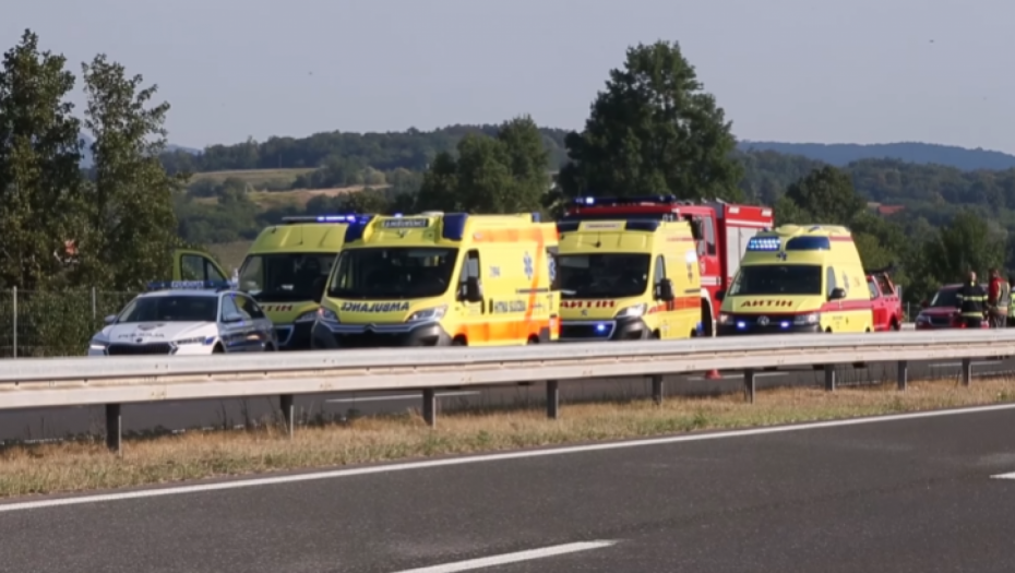 POVREĐENA SRPSKA DECA Teška nesreća u Bugarskoj, prevrnuo se autobus iz Srbije