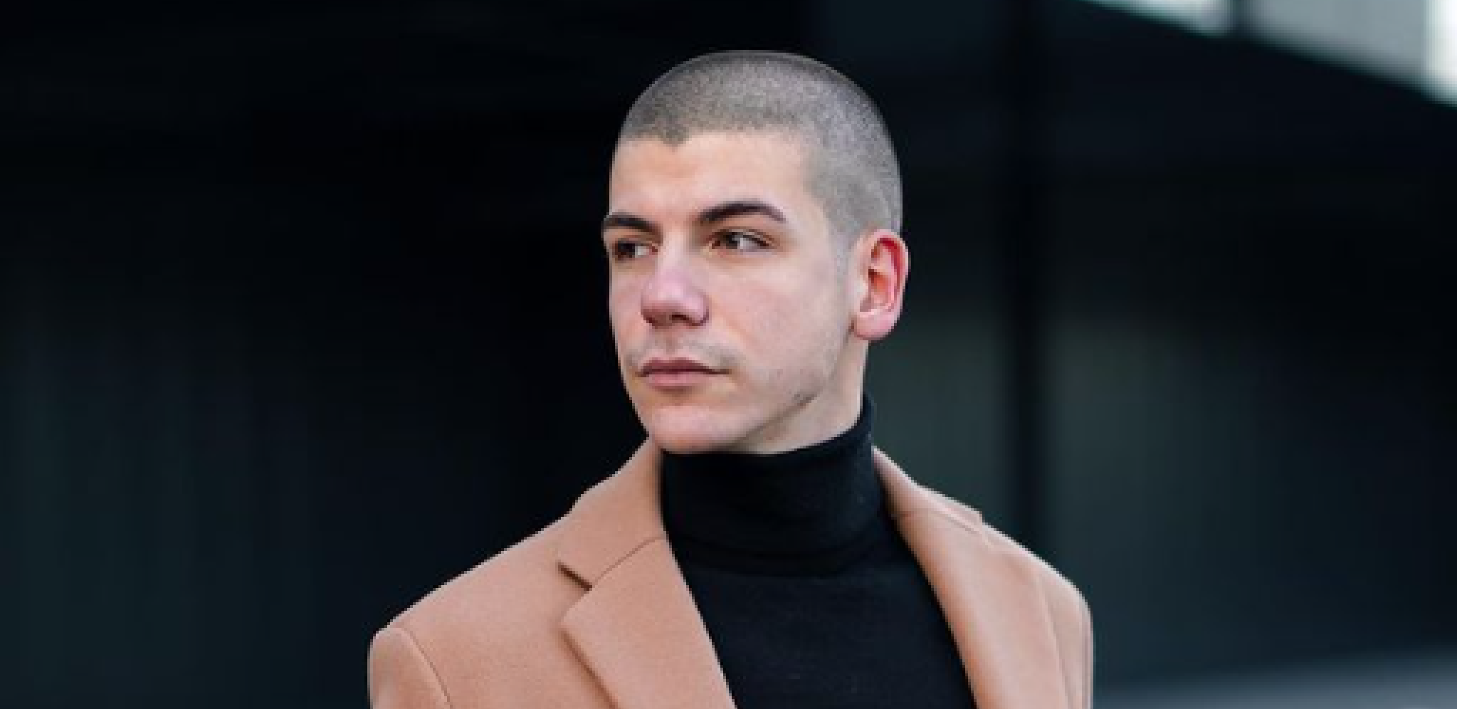 DEJAN NIKOLIĆ ZARAĐUJE MILIONE A IMA SAMO 20 GODINA! Vozi Porše i nosi Roleks, sve je sam stekao, ovo je njegov biznis