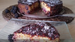 KOLAČ SA KUPINAMA JE OPČINIO NAŠE DOMAĆICE Ništa vas neće osvežiti danas kao ova zdrava poslastica