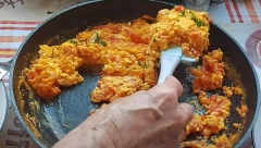 OMILJENO SRPSKO JELO Šareni sataraš sa pirinčem, zasitiće vas i očarati bogatim ukusom