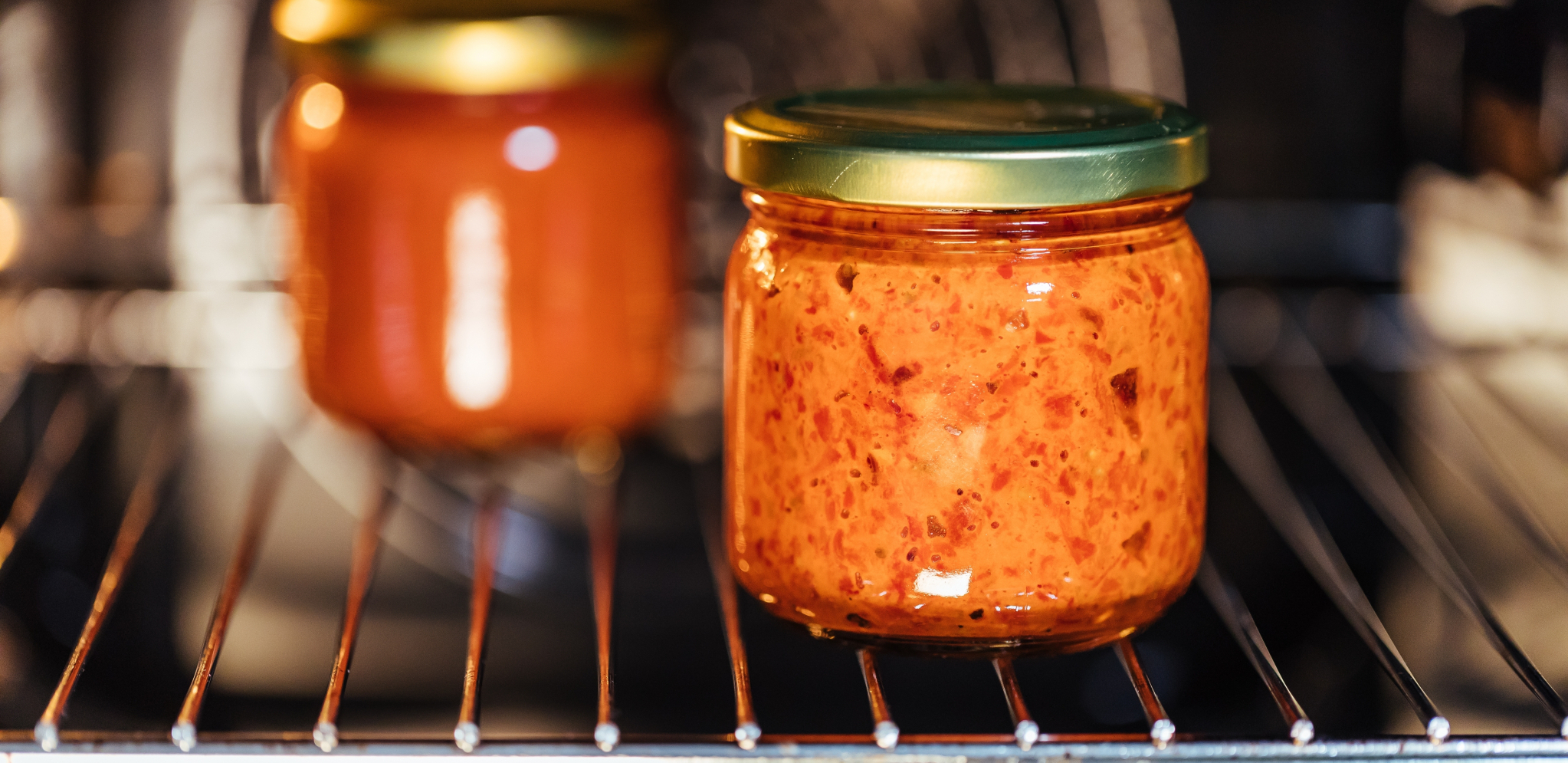 NAJLAKŠI NAČIN DA SPREMITE DOMAĆI AJVAR U STANU Uz pomoć ovih trikova neće biti muke