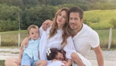 ROKVIĆI SAZNALI POL BEBE! Nikola od sreće skočio u bazen, a Bojana zaplakala, poznati par nije mogao da sakrije emocije (FOTO)