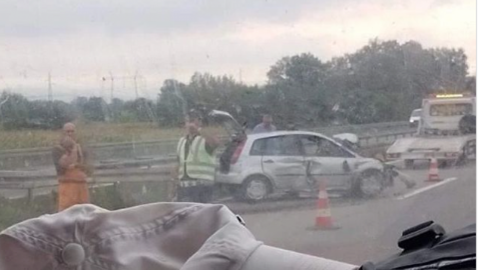 STRAVIČNA NESREĆA KOD ALEKSINCA U lančanom sudaru povređeno sedmoro!