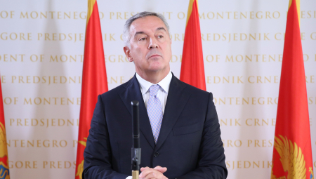 (FOTO)"BEZ OLUJE SE NEĆETE OSLOBODITI ČETNIKA" Hrvat podsetio CRNOGORCE kako su to radili Albanci, muslimani a pogotovu USTAŠE