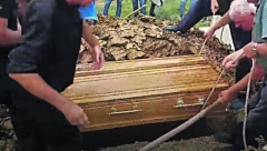 JEZIV SRPSKI OBIČAJ Šta ukućani treba da urade ukoliko pokojnik premine u kući