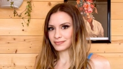 "POSLAO ME JE KUĆI TAKSIJEM ZBOG ODEĆE! DA LI JE OVO PROBLEM?": Momak je devojci rekao da ga je sramota i ne želi da je njegovi prijatelji vide takvu