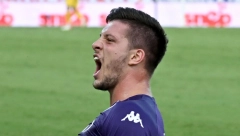 LUKA JOVIĆ MORA DA SE ŽRTVUJE  Trener fudbalera Fjorentine želi da ga pokrene i povrati samopouzdanje