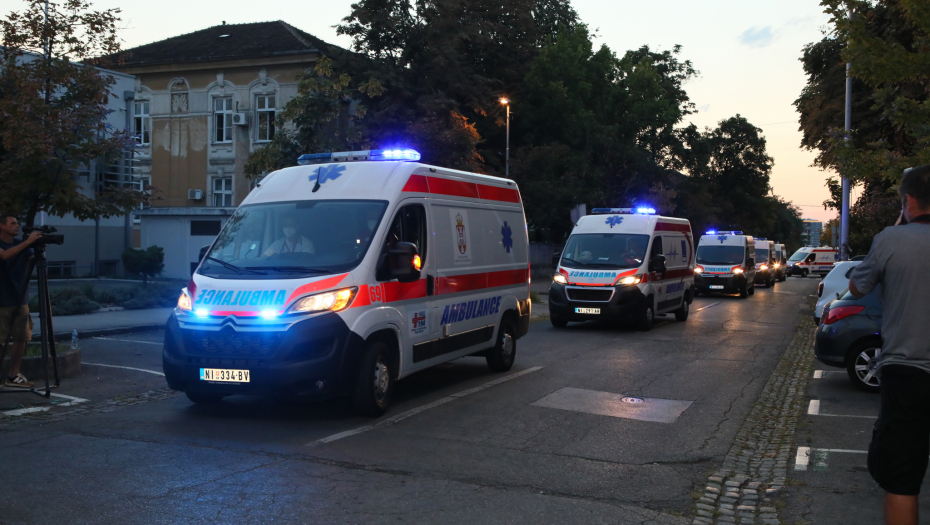 POZNATO STANJE DEČAKA KOGA SU IZUJEDALI PSI Oglasili se iz bolnice