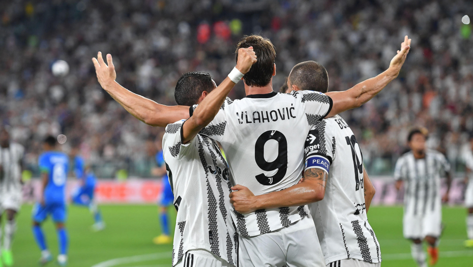 ŠPANCI REKLI NE Madriđani navodno odbili Vlahovića, Juve odredio i cenu za Srbina