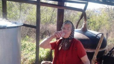 SLOBODNO KORISTITE RAKIJU Sada i naučno dokazano da ublažava mnoge tegobe