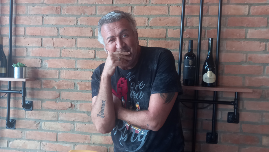 MARIJA, NE FOLIRAJ SE, PEVAJ O DEVOJKAMA, A NE O FRAJERIMA Maca žestoko isprozivao Šerifovićevu