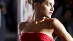 UMRLI SU POD ISTIM MISTERIOZNIM OKOLNOSTIMA Smrt slavne glumice i njenog supruga i dalje intrigira svet, a njen brat tvrdi da je u pitanju — ubistvo