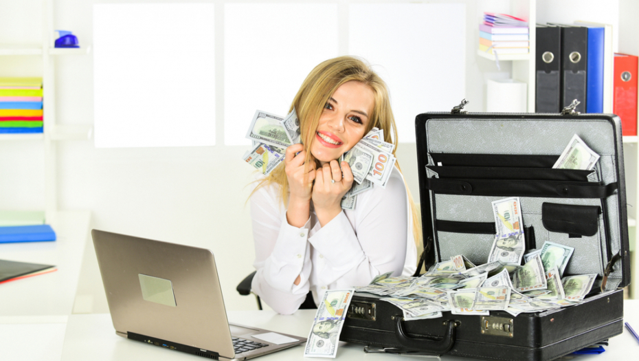 DA LI ĆETE UŽIVATI U BOGATSTVU Saberite ime i prezime i otkrijte jeste li magnet za novac