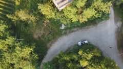 PREVRNUO SE KAMION NA "LJUBAVNOJ KRIVINI" Saobraćajna nezgoda kod Ivanjice, nepoznat razlog incidenta