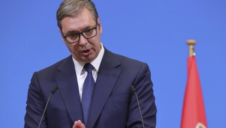 PREDSEDNIK SE BORI ZA SRBIJU Vučić nastavio razgovore sa Lajčakom i Eskobarom