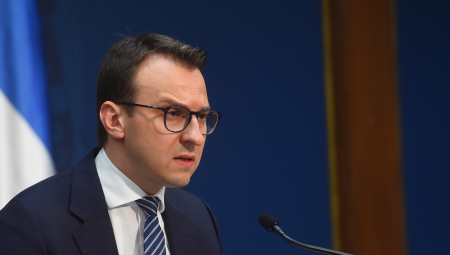 PONOŠ U SLUŽBI KURTIJA Petković: Perfidnom zamenom teza bi da izjednači nasilnika i žrtvu