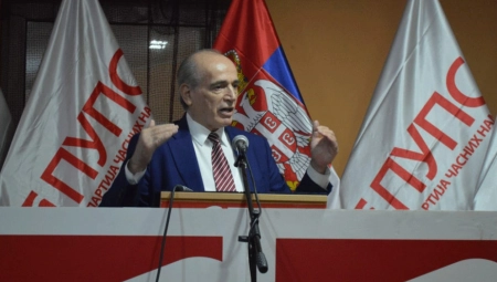 MILAN KRKOBABIĆ: Upućujemo snažnu podršku predsedniku Vučiću!