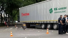 KRVAVI VIKEND NA PUTEVIMA Za manje od 24 sata serija stravičnih saobraćajnih nesreća, stradalo četvoro mladih