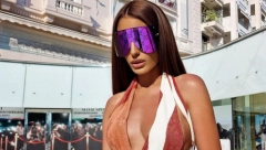 DA LI JE ONA NAJBOGATIJA PEVAČICA? Jedna njena stvar vredi nekoliko stanova, živi u luksuznoj vili na Vračaru (FOTO)