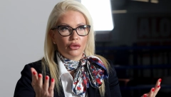 SANDRA BOŽIĆ OGOLILA VELIKI SKANDAL "Inicijativa za mirne promene" tretira tzv. Kosovo kao nezavisnu državu (FOTO)