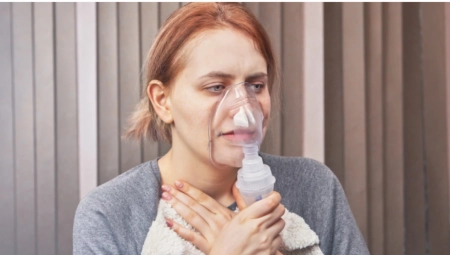 DVA SIMPTOMA ODAJU DA SE KRVNI UGRUŠAK PRESELIO U PLUĆA Ovo je jedna od najopasnijih posledica zaraze koronom