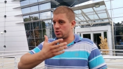 BIO SAM U KANDŽAMA DROGE I ALKOHOLA Petrući otkrio jezive detalje iz života, a evo šta kaže o noći kada je bio brutalno pretučen (VIDEO)