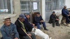 STIGLA IH JEZIVA SUDBINA U ovom srpskom selu žive samo muškarci