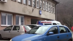 ŽENA NAĐENA U ZAPUŠTENOM STANJU, SA RANAMA PO KOJIMA MILE CRVI JE ZBRINUTA Članovima najbliže porodice preti kazna zatvora