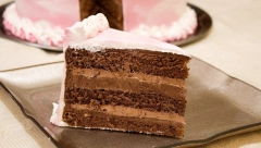 KREMASTA, RASKOŠNA, BOŽANSTVENA Njeno visočanstvo, torta Čokoladna kraljica, vrhunski užitak