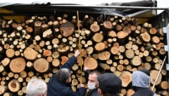 KUPUJETE DRVA, ČUVAJTE SE PREVARANATA Da ne bi plaćali stotine evra za nepostojeće kubike, na ovo obratite pažnju