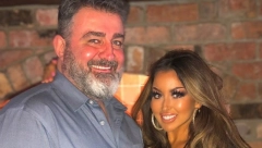 SVI MISLE DA JE ON NJEN DEDA: Ali ona tvrdi da su srodne duše "Sa njim sam tako srećna!" (FOTO)