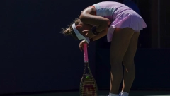 VELIKI SKANDAL NA US OPENU Ukrajinka koja je napadala Đokovića jednim potezom rezbesnela svet tenisa (VIDEO)