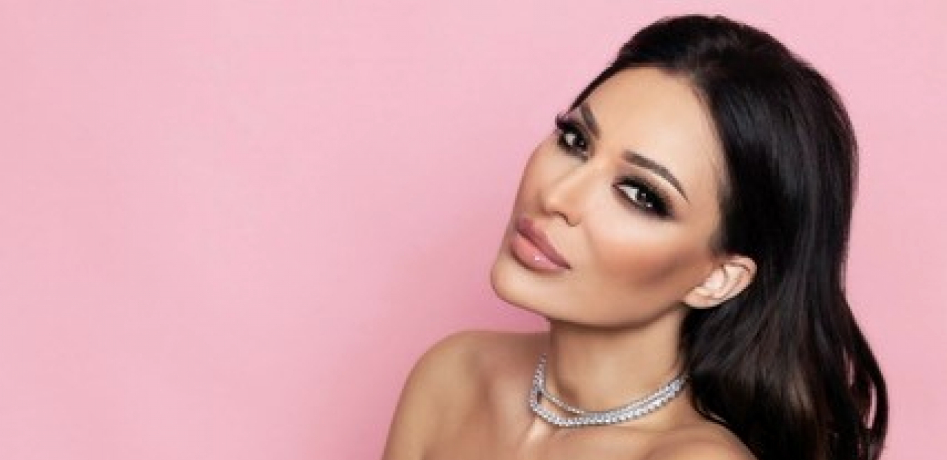 OVA PEVAČICA JE CECINA NESUĐENA SNAJKA Svi su brujali o ovoj vezi, a onda je Ražnatovićeva ušla u žestok klinč sa njenim ocem