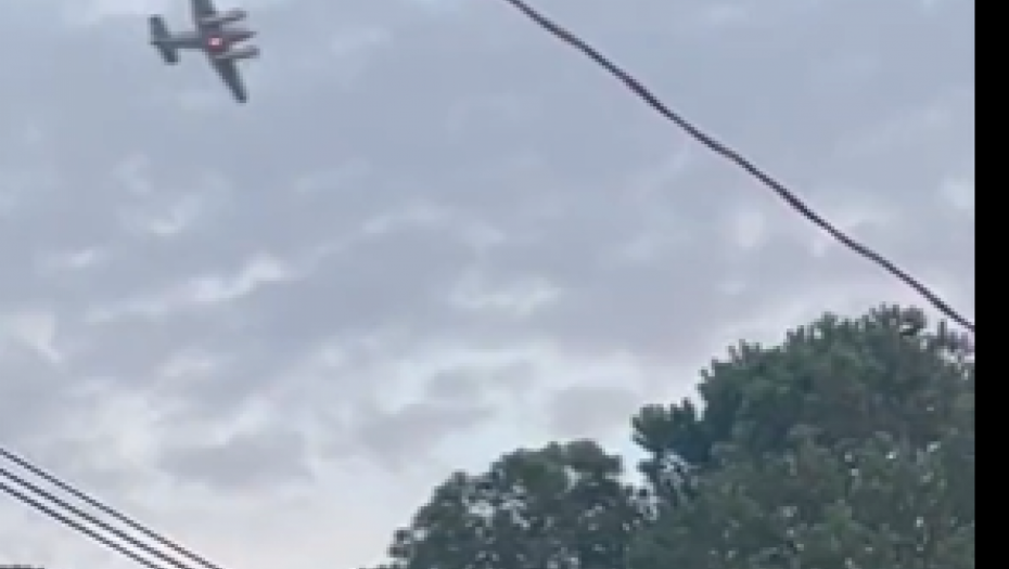 OTEO AVION, PRETI DA ĆE SE SRUŠITI U TRŽNI CENTAR Drama se odvija u Americi, marketi evakuisani (FOTO,VIDEO)