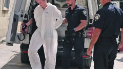 CRNA GORA TRAŽI IZRUČENJE UBICE SA PAGA OD HRVATSKE Kragujevčanin likvidirao ''Škaljarca'' na hrvatskom ostrvu, osumnjičen za još jedno ubistvo u Budvi