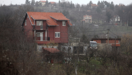 MILJKOVIĆ IZ ZATVORA POSLAO TAJNU PORUKU BRAŠNJOVIĆU: "Ne brinite braćo, kuća je kao apoteka" (FOTO)