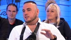 FILIP CAR IMA NOVU DEVOJKU? Uhvaćen u strasnom poljupcu sa atraktivnom crnkom