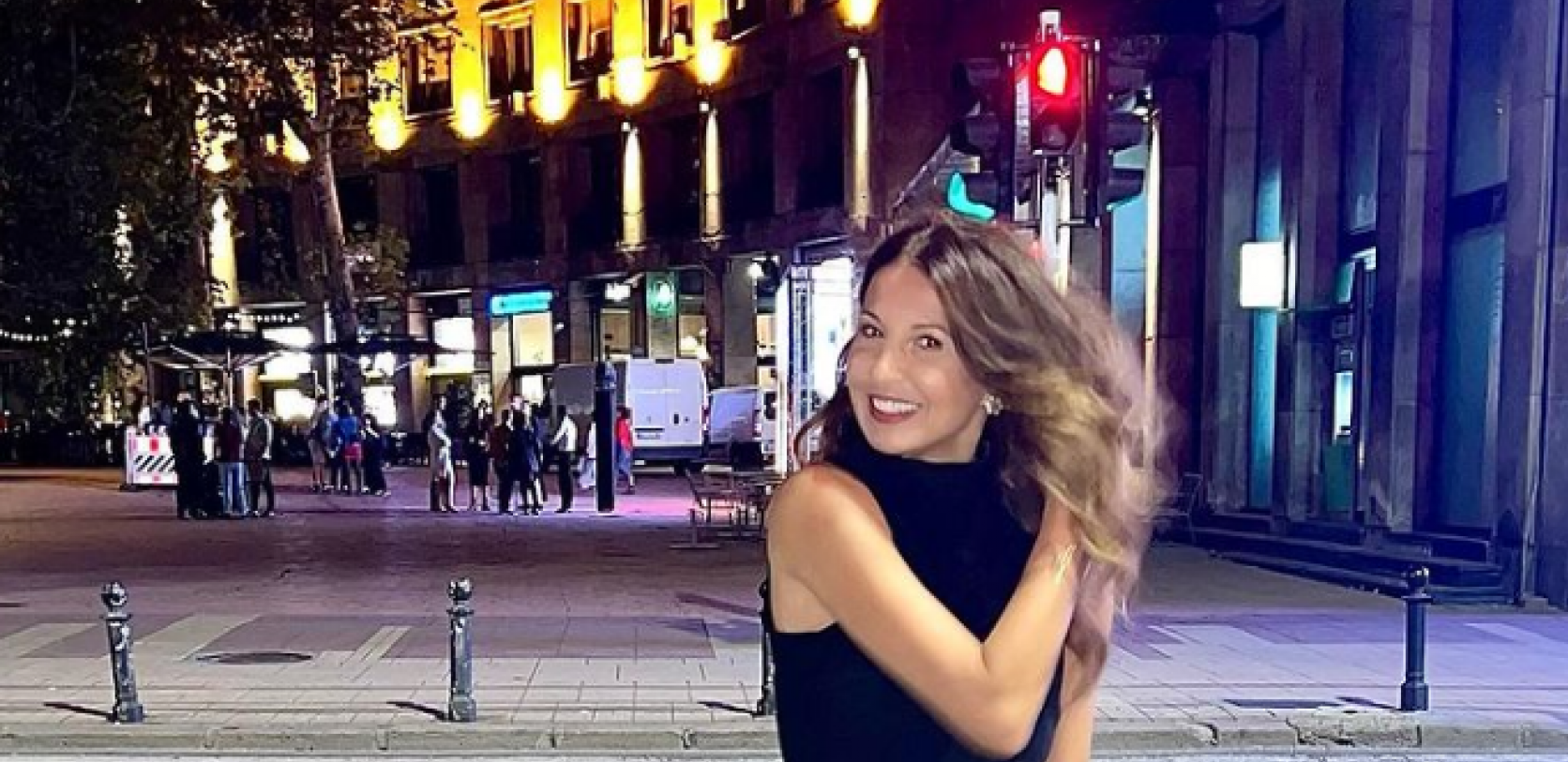 ISPLIVALE FOTOGRAFIJE VODITELJKE KOJE SU NASTALE PRE 16 GODINA Sanja Marinković izgleda kao sa naslovne strane, komentari se samo nižu (FOTO)
